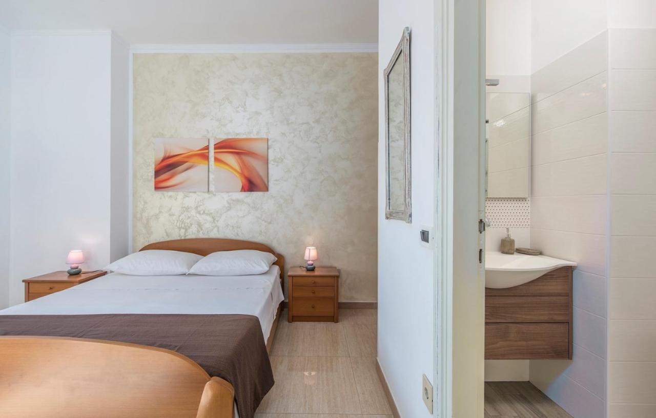Apartment Complex Orzan Lovrecica Ngoại thất bức ảnh