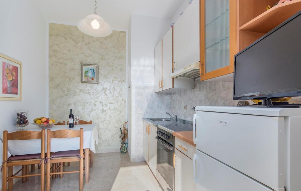 Apartment Complex Orzan Lovrecica Ngoại thất bức ảnh